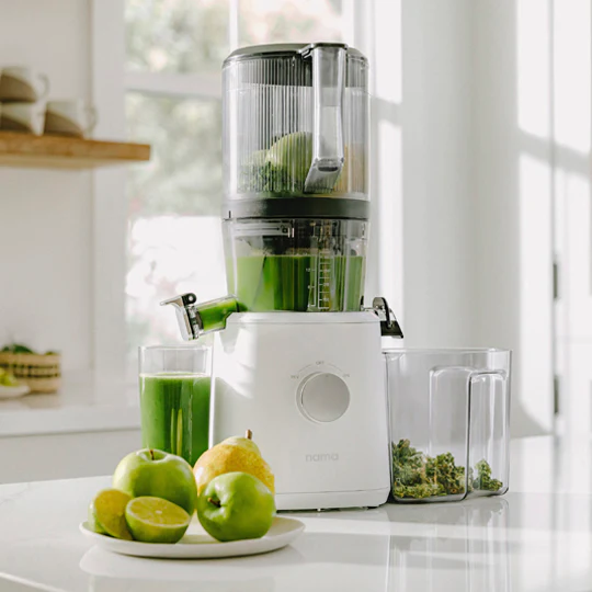 Nama J2 cold press juicer