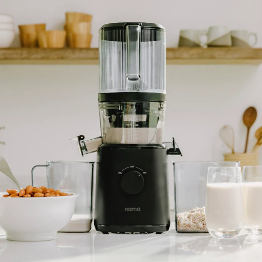 Nama J2 cold press juicer